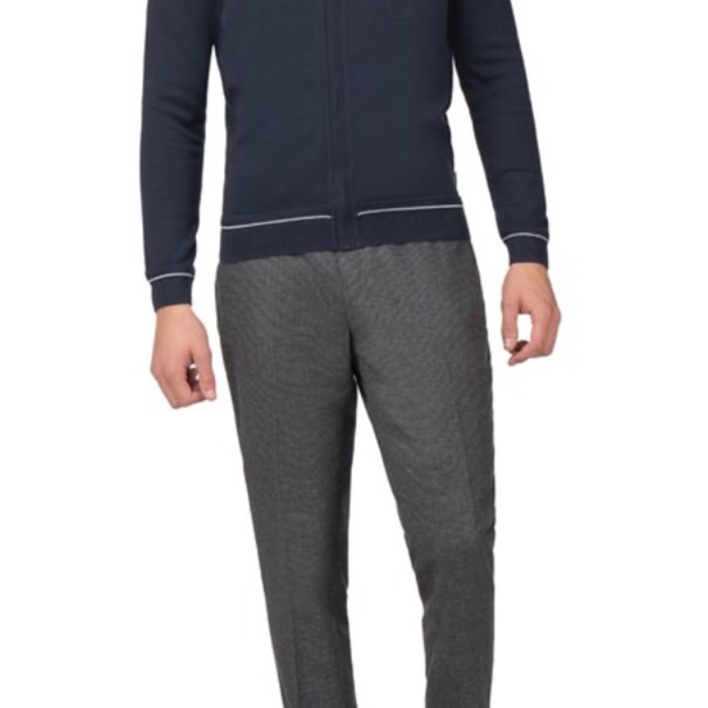Ben Sherman Micro Textured Slim Tapered Tr…